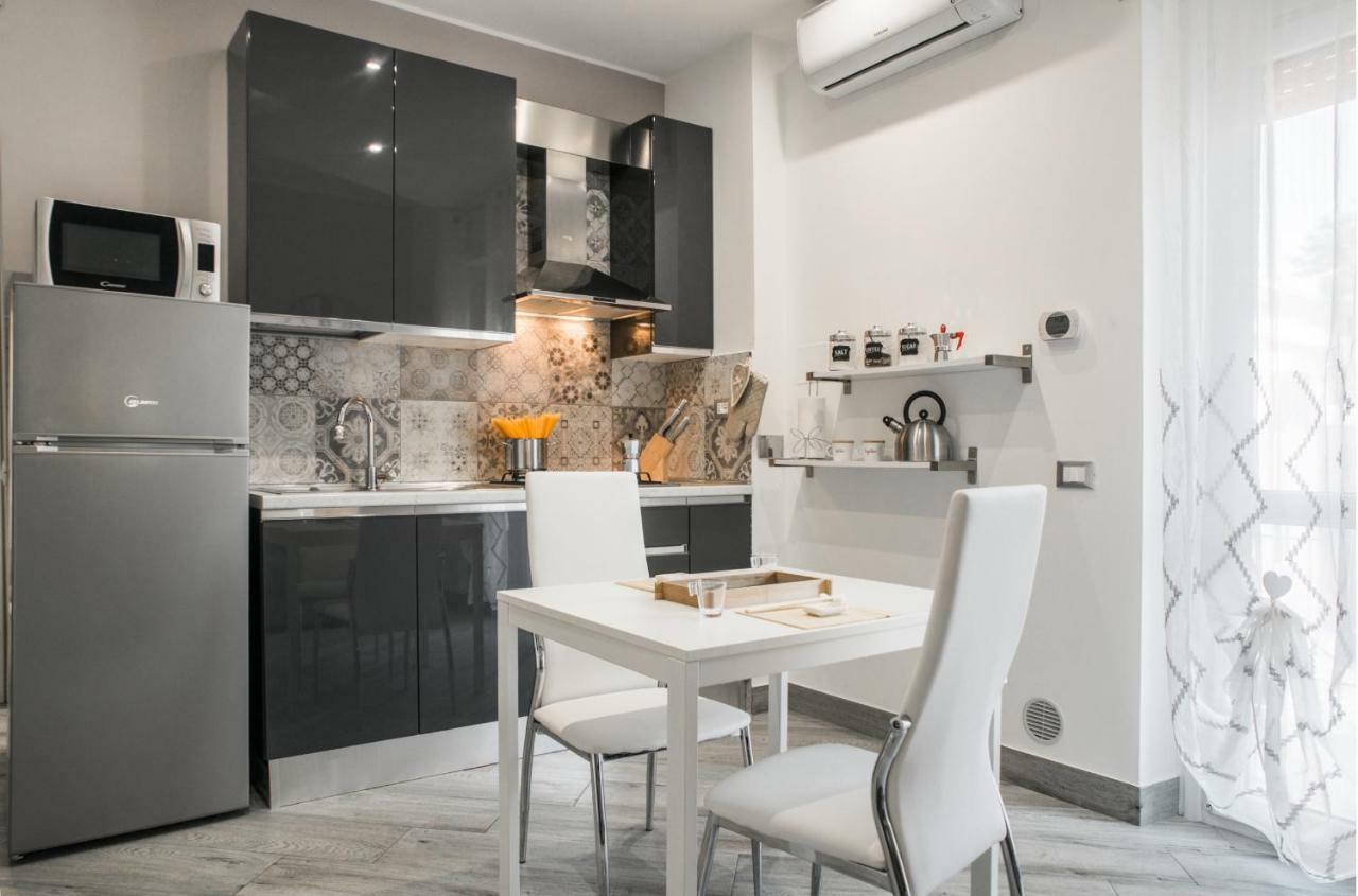 La Fiaba Roma Apartment Buitenkant foto